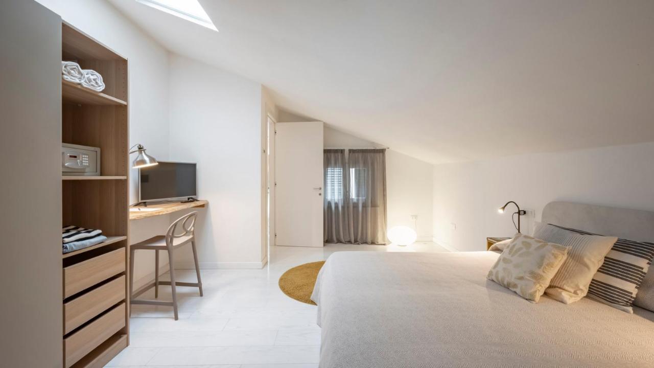 Suite Vista Mare San Vincenzo Exterior foto